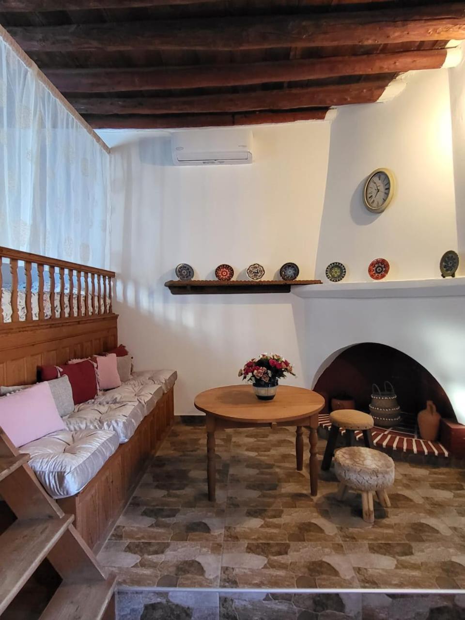 My Sweet Greek Dream - Traditional Home Soroni ภายนอก รูปภาพ