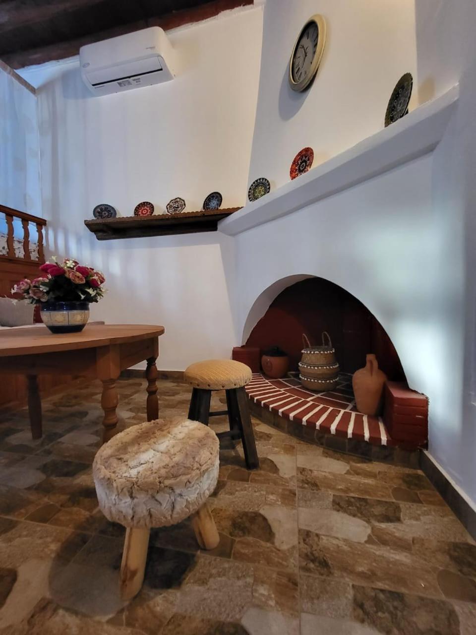 My Sweet Greek Dream - Traditional Home Soroni ภายนอก รูปภาพ